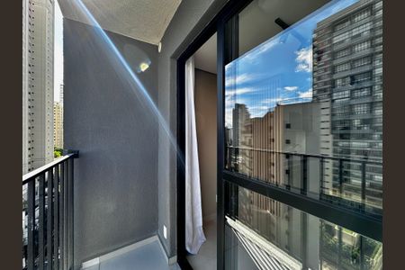 Apartamento para alugar com 27m², 1 quarto e sem vagaSacada