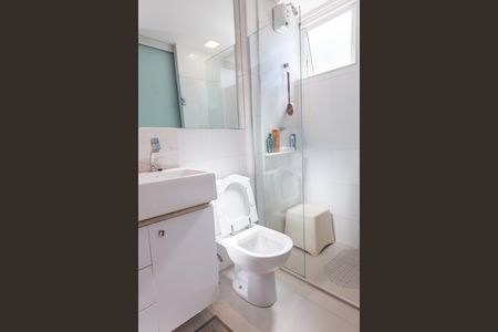 Apartamento à venda com 78m², 2 quartos e 2 vagasBanheiro da Suíte