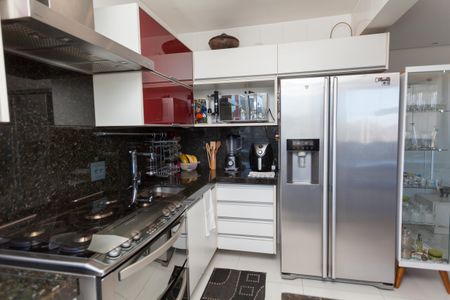 Apartamento à venda com 78m², 2 quartos e 2 vagasCozinha