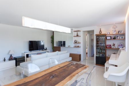 Apartamento à venda com 78m², 2 quartos e 2 vagasSala