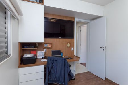 Apartamento à venda com 78m², 2 quartos e 2 vagasQuarto 