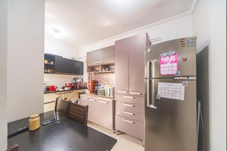 Apartamento à venda com 38m², 2 quartos e 1 vaga Apartamento à venda com 38m², 2 quartos e 1 vagaCozinha