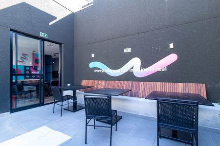 Apartamento à venda com 36m², 1 quarto e 1 vaga Apartamento à venda com 36m², 1 quarto e 1 vagaÁrea comum