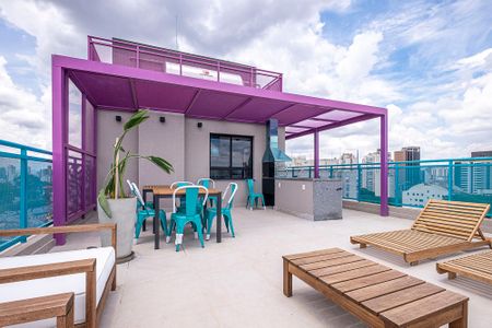 Apartamento para alugar com 24m², 1 quarto e sem vaga Apartamento para alugar com 24m², 1 quarto e sem vagaÁrea Comum - Rooftop