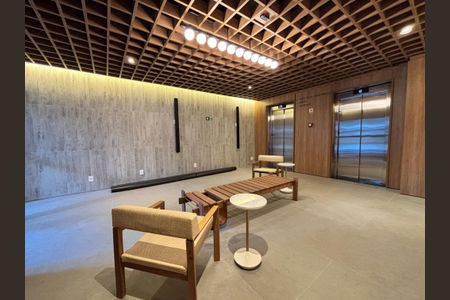 Apartamento à venda com 79m², 2 quartos e 1 vagaHall social