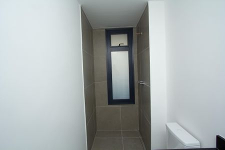 Apartamento à venda com 79m², 2 quartos e 1 vagaBanheiro da Suíte 1