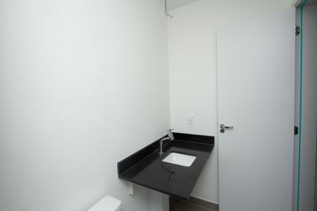 Apartamento à venda com 79m², 2 quartos e 1 vagaBanheiro da Suíte 2