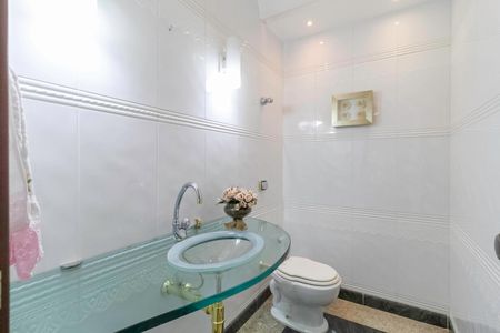 Casa à venda com 1000m², 4 quartos e 11 vagas Casa à venda com 1000m², 4 quartos e 11 vagasLavabo da Sala 1