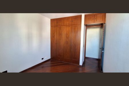 Apartamento à venda com 101m², 2 quartos e 2 vagas Apartamento à venda com 101m², 2 quartos e 2 vagasQuarto