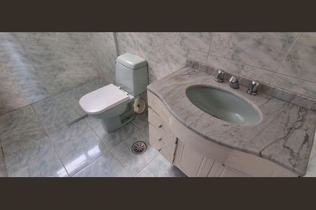 Apartamento à venda com 101m², 2 quartos e 2 vagas Apartamento à venda com 101m², 2 quartos e 2 vagasBanheiro Social