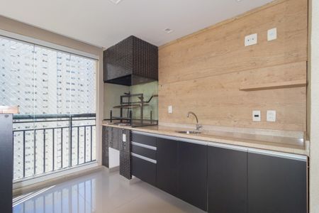 Apartamento à venda com 134m², 3 quartos e 2 vagasVaranda