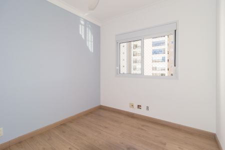 Apartamento à venda com 134m², 3 quartos e 2 vagasQuarto 1