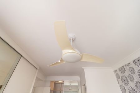 Apartamento à venda com 134m², 3 quartos e 2 vagasDetalhe - Suíte