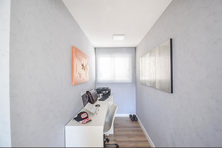 Apartamento à venda com 123m², 3 quartos e 2 vagasEscritório