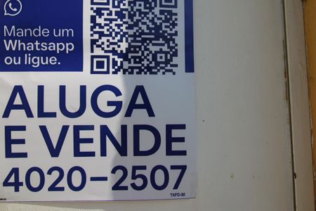 Casa à venda com 111m², 2 quartos e 2 vagasQR code