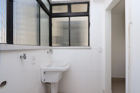 Apartamento à venda com 70m², 2 quartos e 2 vagasLavanderia