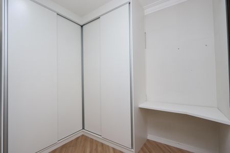 Apartamento à venda com 70m², 2 quartos e 2 vagasQuarto 