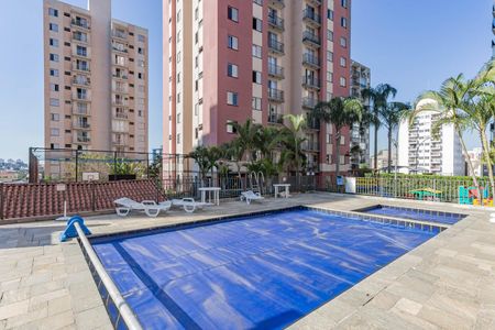 Apartamento à venda com 73m², 3 quartos e 2 vagasÁrea comum - Piscina