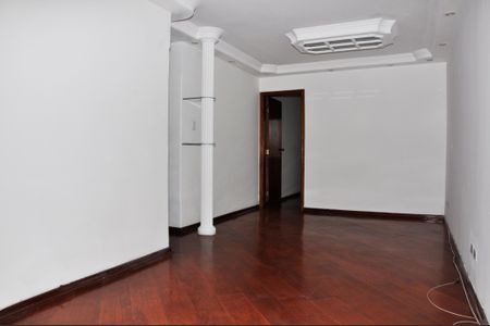 Apartamento à venda com 69m², 2 quartos e 1 vaga Apartamento à venda com 69m², 2 quartos e 1 vagaSala