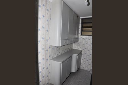 Apartamento à venda com 69m², 2 quartos e 1 vaga Apartamento à venda com 69m², 2 quartos e 1 vagaBanheiro Social