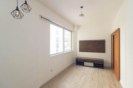 Apartamento para alugar com 57m², 2 quartos e sem vaga Apartamento para alugar com 57m², 2 quartos e sem vagaSala