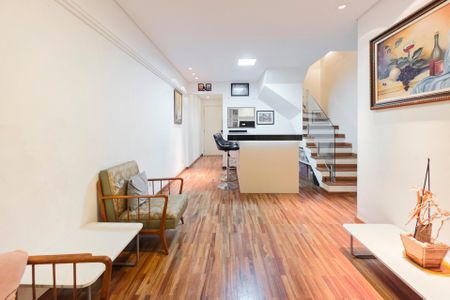 Apartamento para alugar com 176m², 3 quartos e 3 vagasSala