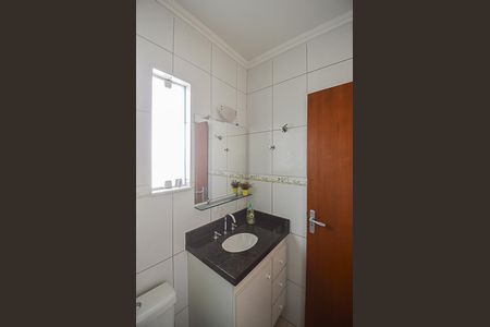 Casa à venda com 236m², 3 quartos e 2 vagasBanheiro 1