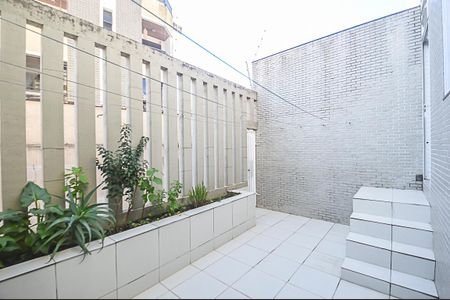 Casa à venda com 236m², 3 quartos e 2 vagasQuintal