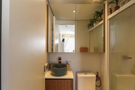 Apartamento para alugar com 38m², 2 quartos e sem vaga Apartamento para alugar com 38m², 2 quartos e sem vagaBanheiro