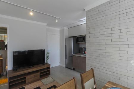 Apartamento para alugar com 38m², 2 quartos e sem vaga Apartamento para alugar com 38m², 2 quartos e sem vagaSala