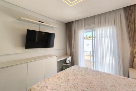 Casa de condomínio à venda com 490m², 3 quartos e 4 vagas Casa de condomínio à venda com 490m², 3 quartos e 4 vagasSuíte 1