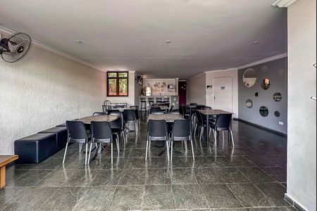 Apartamento à venda com 78m², 3 quartos e 2 vagasÁrea comum - Salão de festas