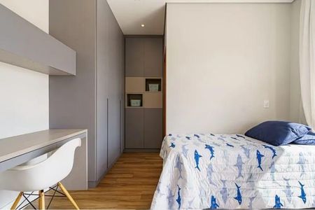 Casa de condomínio à venda com 242m², 3 quartos e 4 vagasSuíte 2