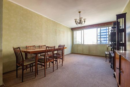 Apartamento à venda com 144m², 3 quartos e 1 vagaSala