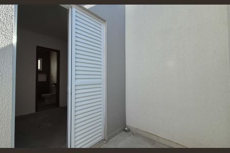 Apartamento à venda com 41m², 2 quartos e 1 vaga Apartamento à venda com 41m², 2 quartos e 1 vagaSuíte