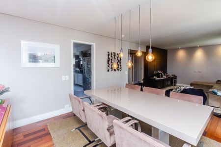 Apartamento à venda com 139m², 3 quartos e 2 vagasSala