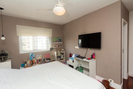 Apartamento à venda com 139m², 3 quartos e 2 vagasSuíte 2