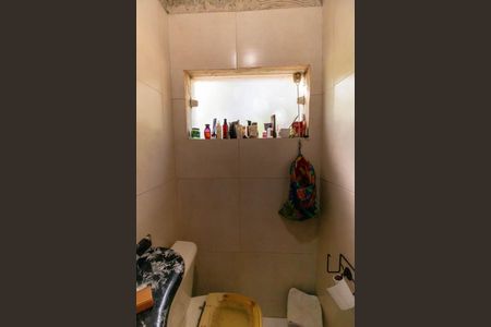 Casa à venda com 897m², 3 quartos e 8 vagasBanheiro da Suíte