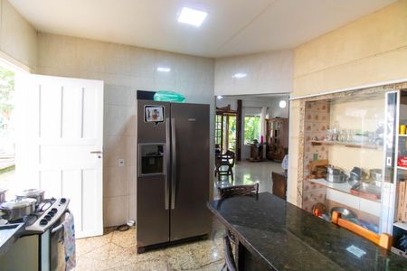 Casa à venda com 897m², 3 quartos e 8 vagasCozinha