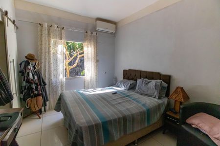 Casa à venda com 897m², 3 quartos e 8 vagasSuíte 