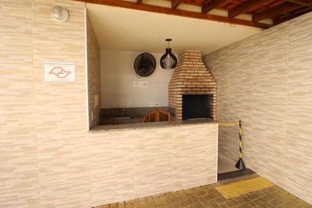 Apartamento à venda com 55m², 2 quartos e 1 vagaÁrea comum - Churrasqueira