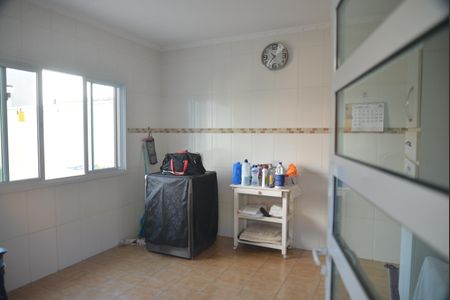 Casa à venda com 216m², 3 quartos e 2 vagasÁrea de Serviço