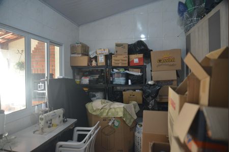 Casa à venda com 216m², 3 quartos e 2 vagasDepósito