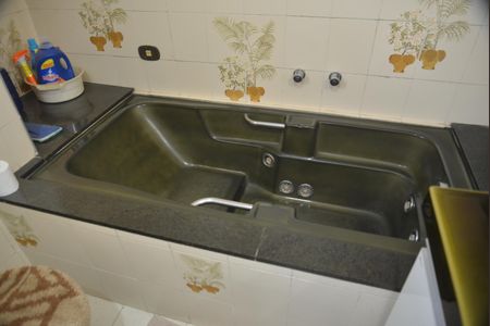 Casa à venda com 216m², 3 quartos e 2 vagasBanheiro de Serviço