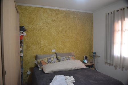 Casa à venda com 216m², 3 quartos e 2 vagasQuarto 2