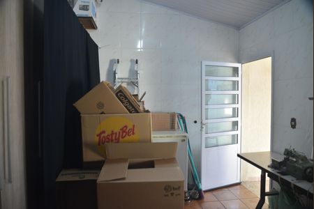 Casa à venda com 216m², 3 quartos e 2 vagasDepósito