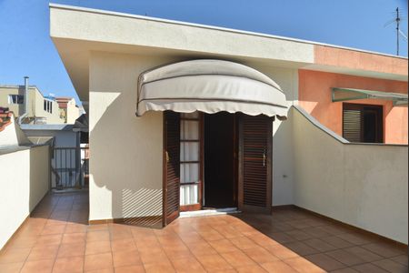 Casa à venda com 216m², 3 quartos e 2 vagasSacada