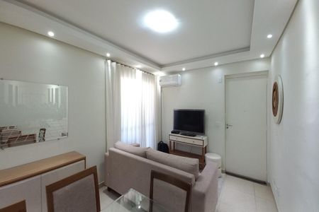 Apartamento à venda com 54m², 2 quartos e 1 vaga Apartamento à venda com 54m², 2 quartos e 1 vagaSala