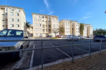 Apartamento à venda com 54m², 2 quartos e 1 vaga Apartamento à venda com 54m², 2 quartos e 1 vagaVista do Quarto 2