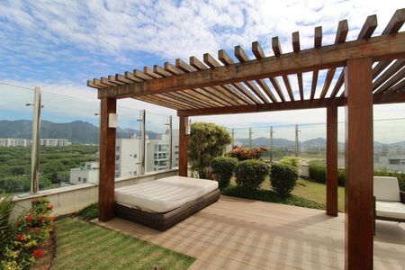 Apartamento à venda com 77m², 2 quartos e 1 vagaÁrea comum